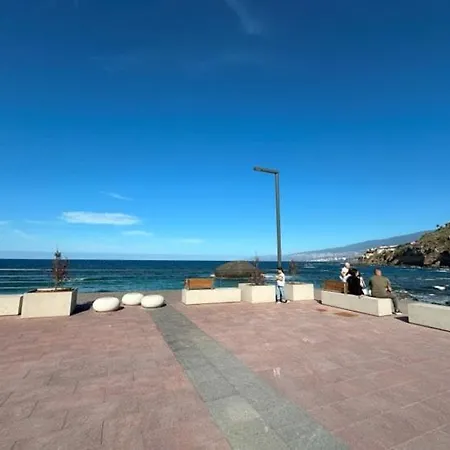 Ocean Breeze Retreat * Las Aguas