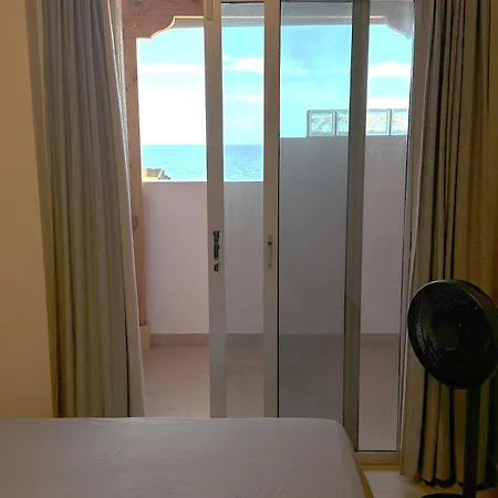 Ocean Breeze Retreat *