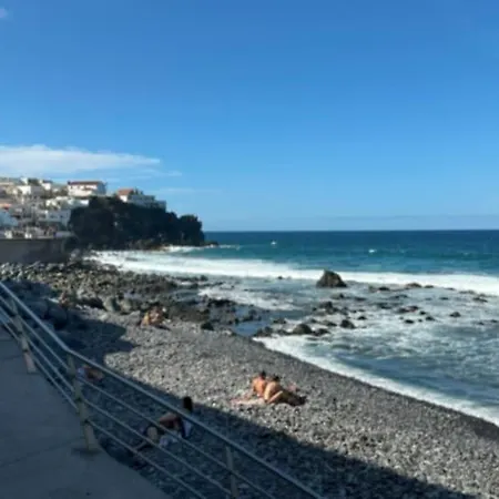 Ocean Breeze Retreat Apartament